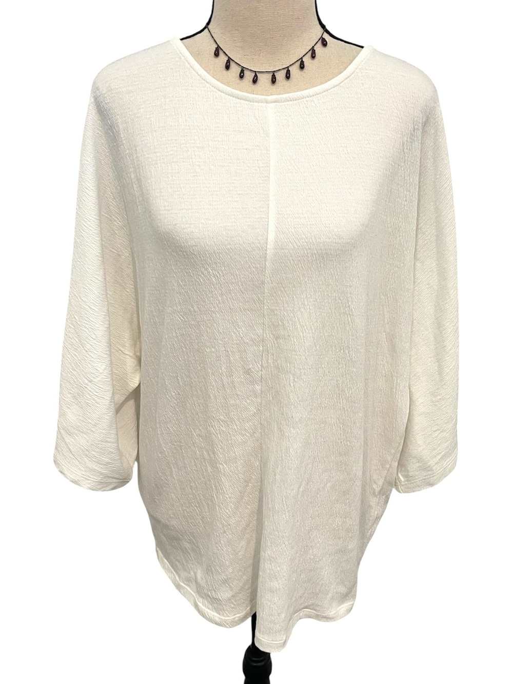 Avenue | Stretch White Ivory Knit Top Sz 14/16